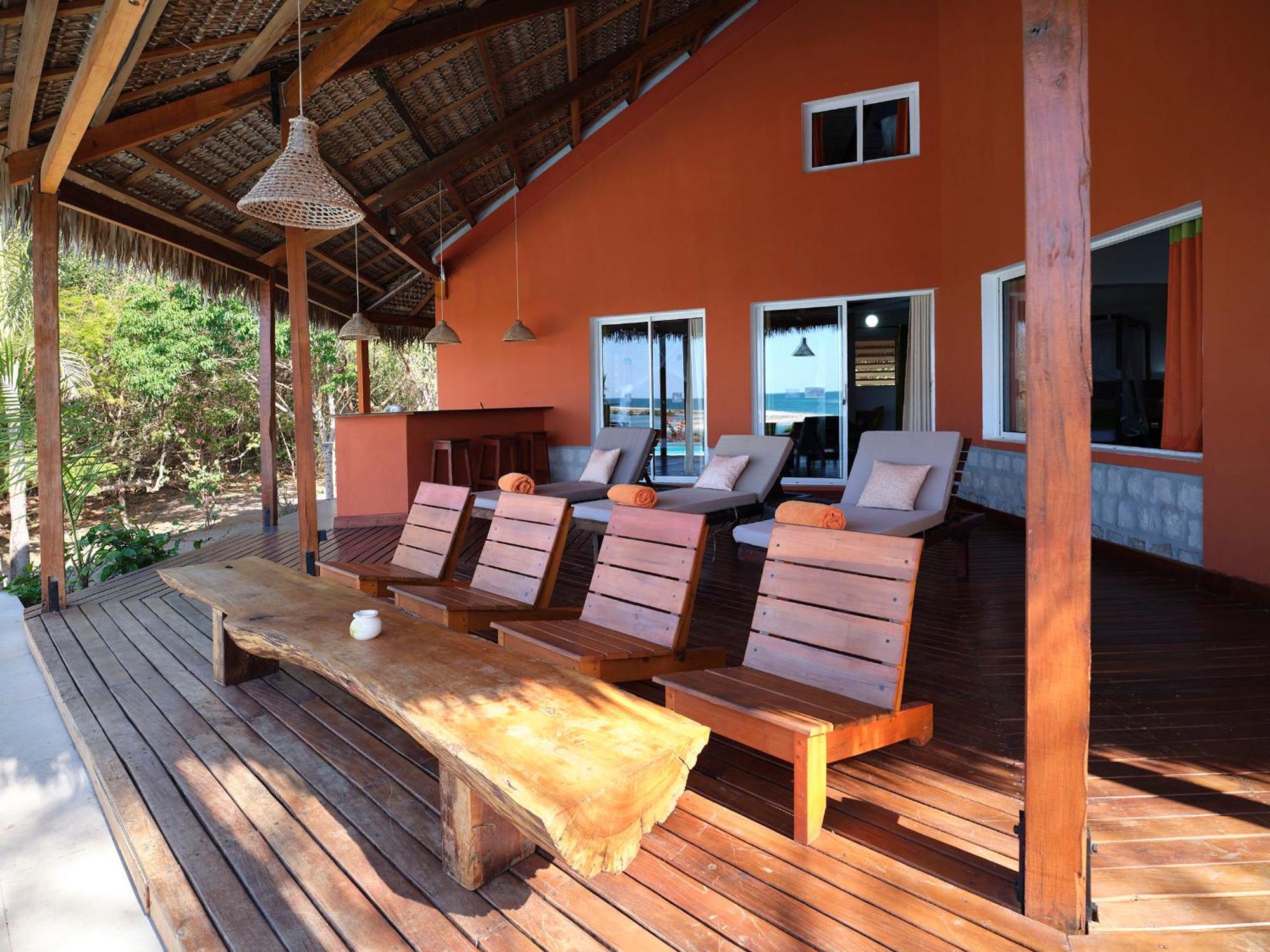 Antsanitia Resort Mahajanga Exterior foto