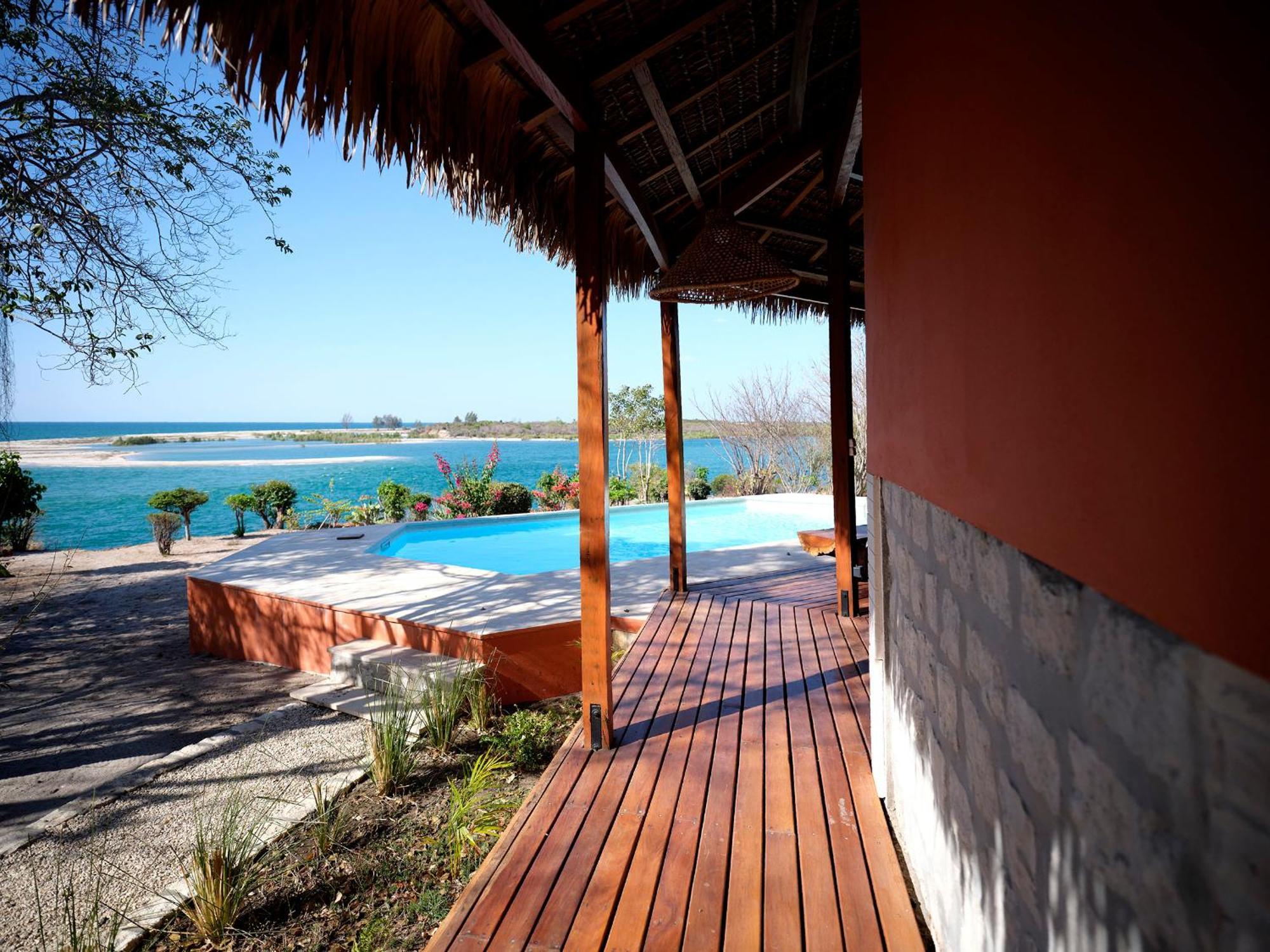 Antsanitia Resort Mahajanga Exterior foto