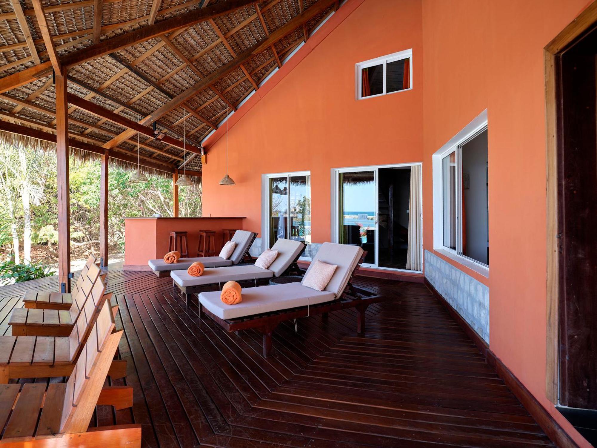 Antsanitia Resort Mahajanga Exterior foto