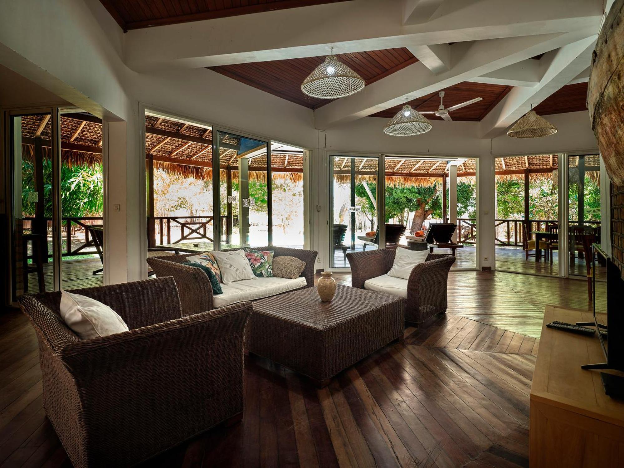 Antsanitia Resort Mahajanga Exterior foto