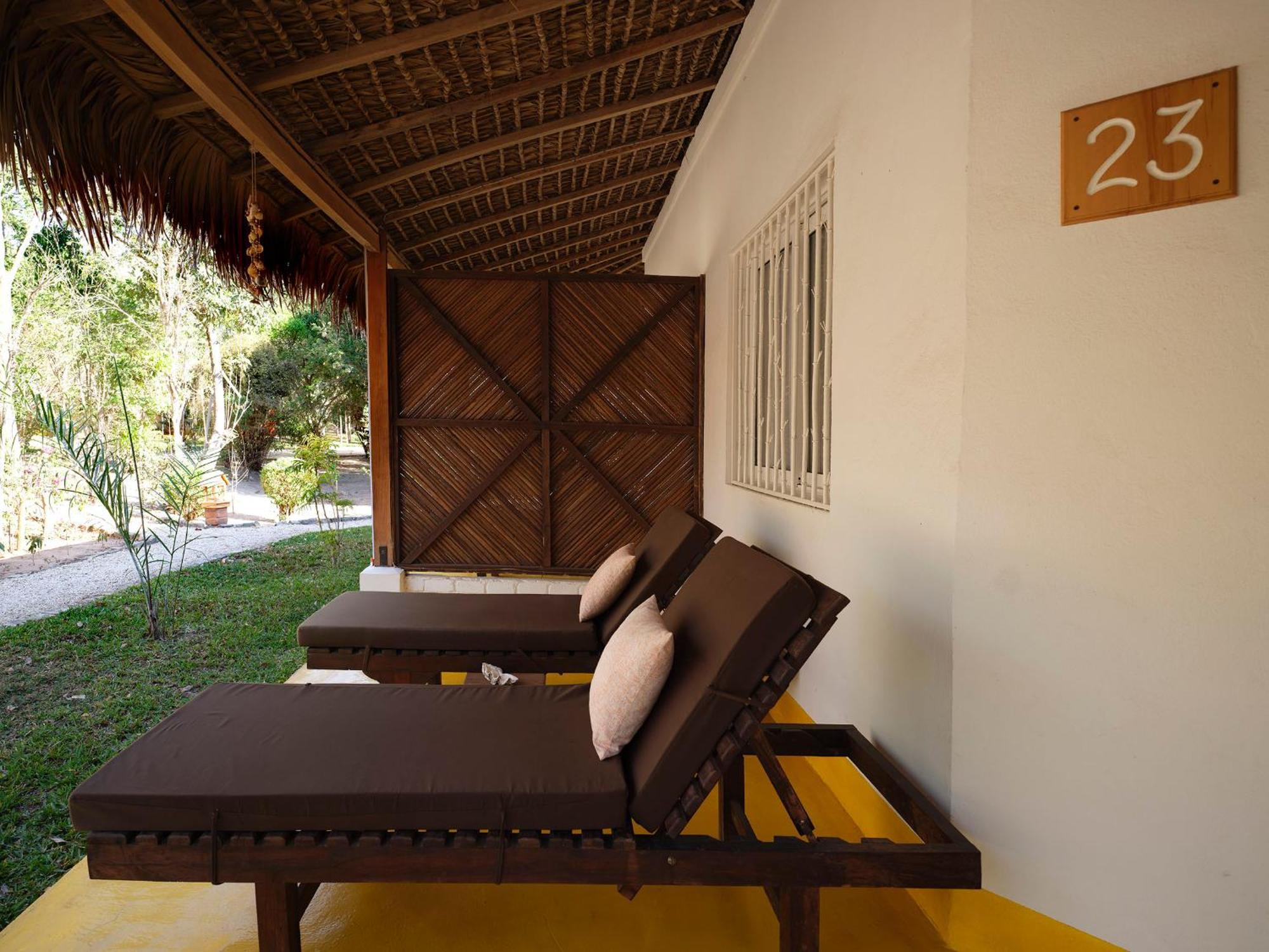 Antsanitia Resort Mahajanga Exterior foto