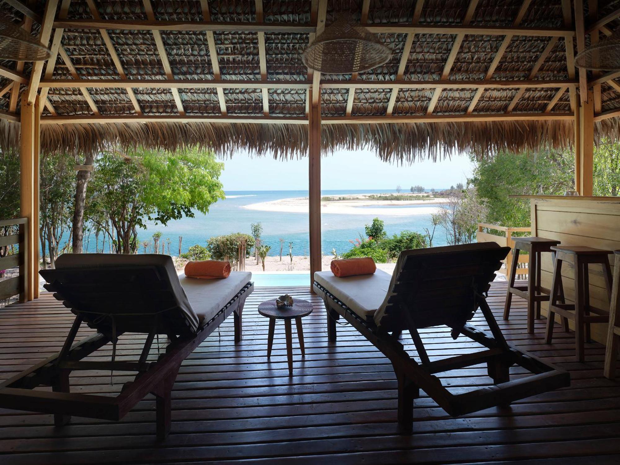 Antsanitia Resort Mahajanga Exterior foto
