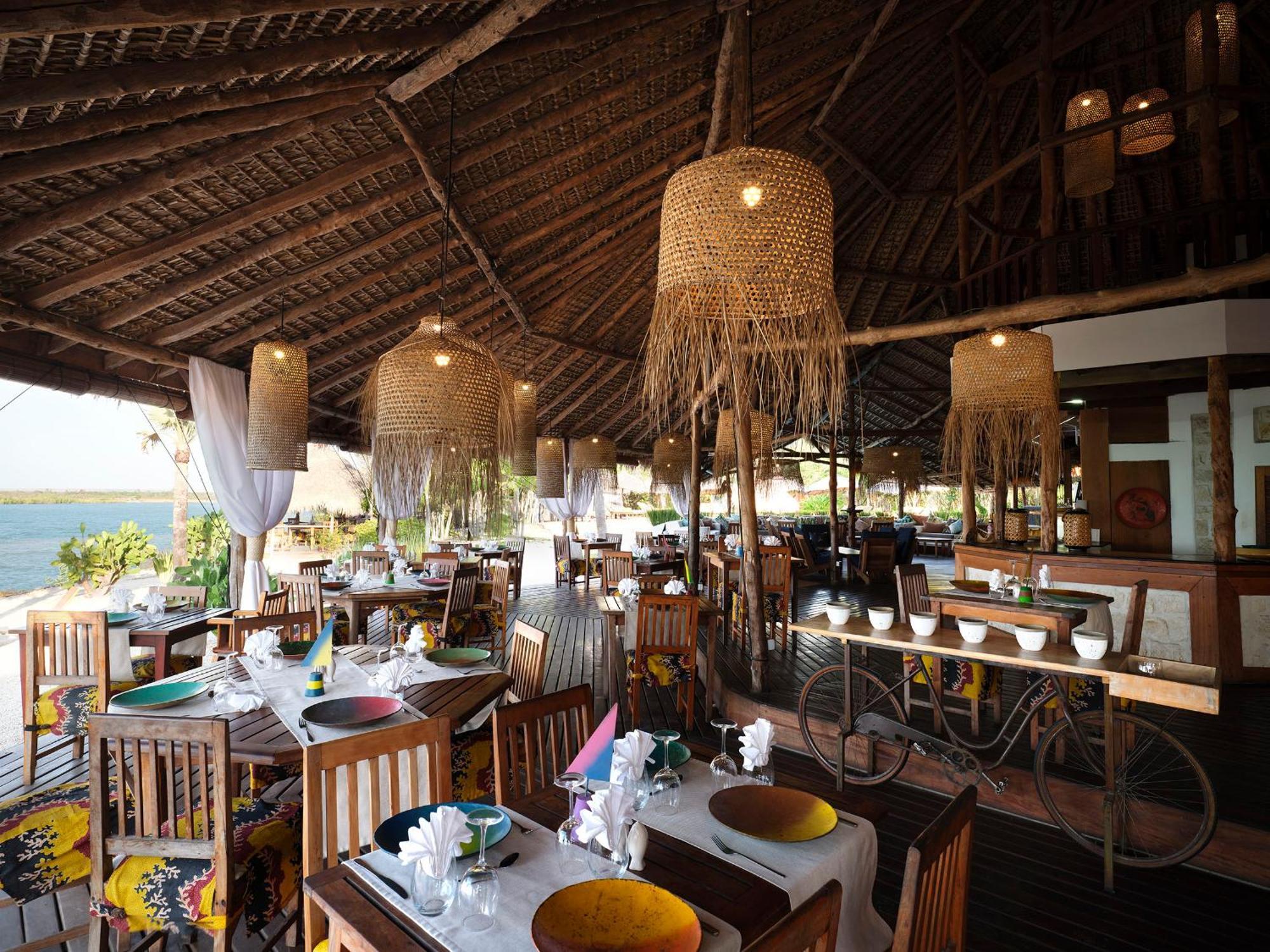 Antsanitia Resort Mahajanga Exterior foto